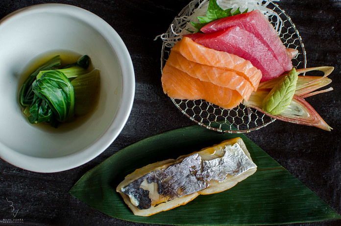 Sashimi Platter With Sake Salmon Maguro tuna Mackrel pockchoy kobachi small bowl
