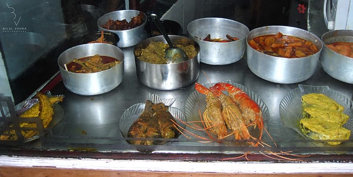 Sea Food Fare at Bhojohari Manna